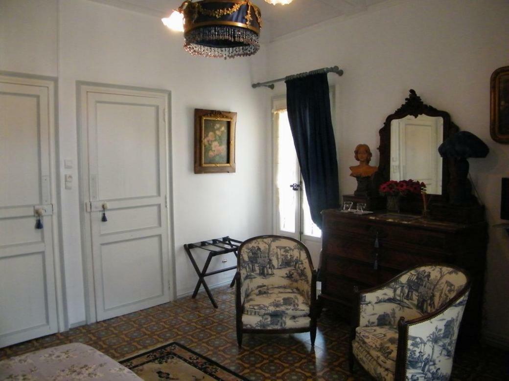 Lamaisonderose Caux Buitenkant foto