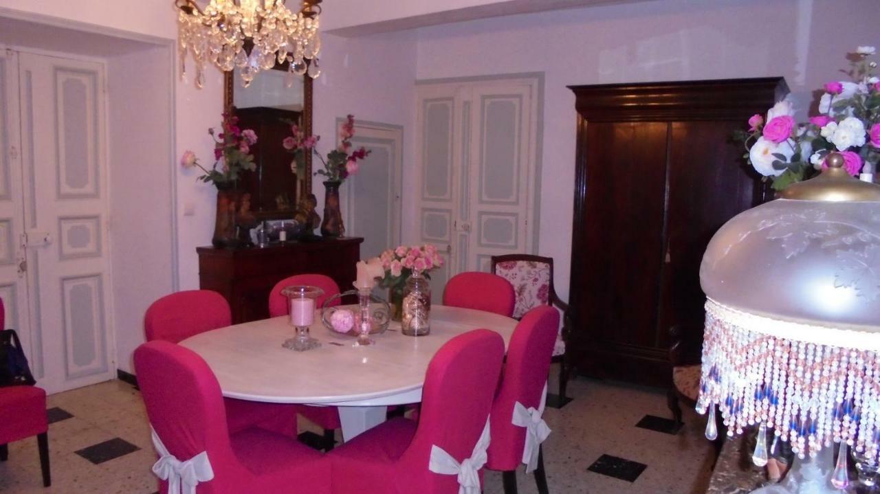 Lamaisonderose Caux Buitenkant foto